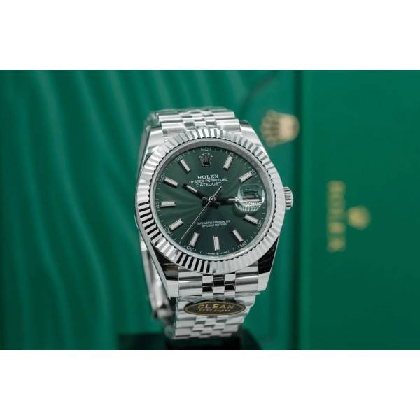 CollectRolex Datejust Green Dial 126334 Jubilee 41 mm