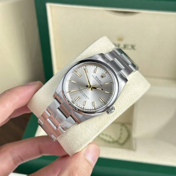 CollectRolex Oyster Perpetual Lady Silver Dial 277200 31 mm