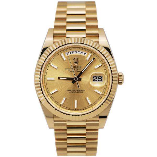 CollectRolex Day-Date II Champagne Dial 228238 40 mm