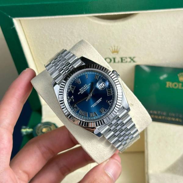 CollectRolex Datejust Blue Dial 126334 Jubilee Roman Dials 41 mm
