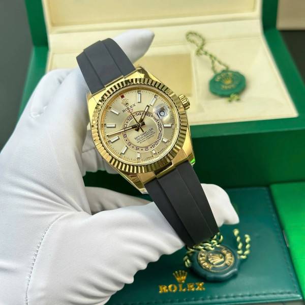 CollectRolex Sky-Dweller Champagne Dial 326238