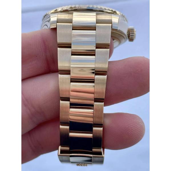 Superclone Rolex Sky-Dweller Intense white Dial 336938