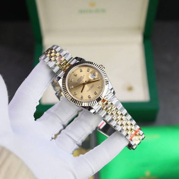 CollectRolex Datejust Champagne Diamonds Dial 16233 36 mm